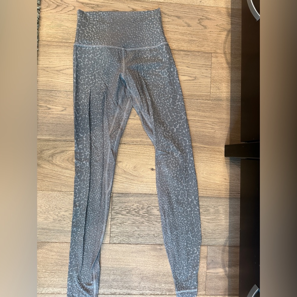 Lululemon Align High Rise 28” size 4